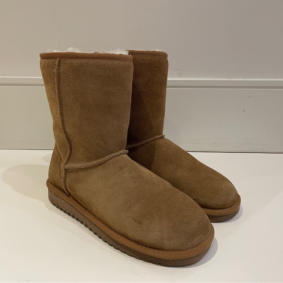 Koolaburra Tan Suede Winter Boots - Picture 3 of 9